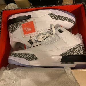 Jordan free throw line size 10.5